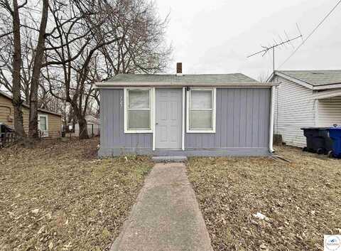 127 E Saline, Sedalia, MO 65301