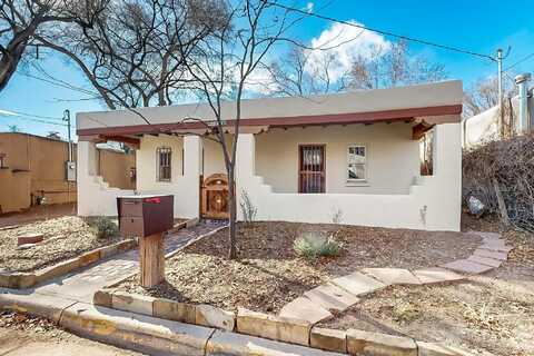 128 Duran Street, Santa Fe, NM 87501