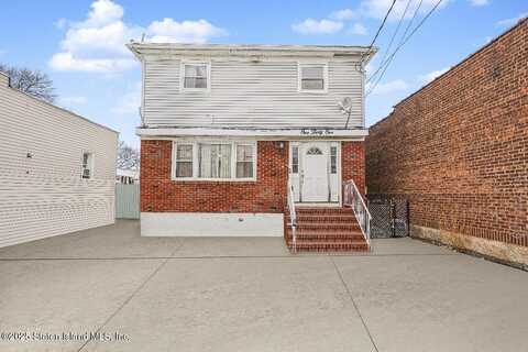 131 Olympia Boulevard, Staten Island, NY 10305