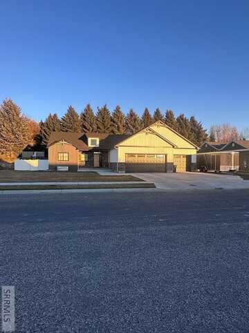 683 Boxwood Drive, Idaho Falls, ID 83402