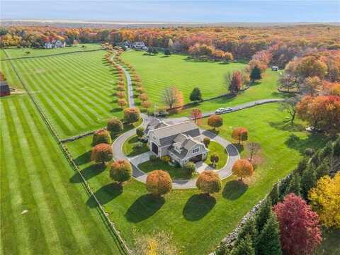 20 Gerald's Farm Drive, Exeter, RI 02822