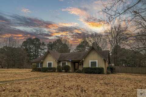 6101 Pebble Brook Drive, Texarkana, TX 75503