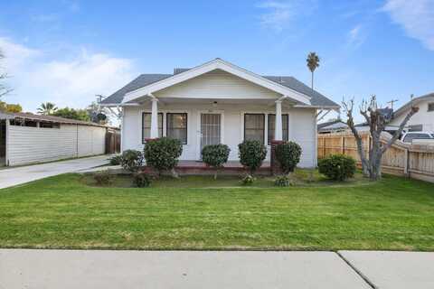 641 E E Kern Ave Avenue, Tulare, CA 93274