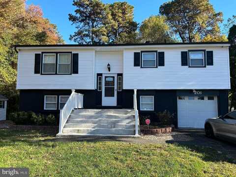 201 MANAHAWKIN TRAIL, BROWNS MILLS, NJ 08015