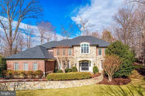 7814 CROWNHURST COURT, MCLEAN, VA 22102