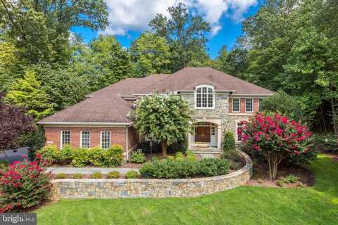 7814 CROWNHURST COURT, MCLEAN, VA 22102