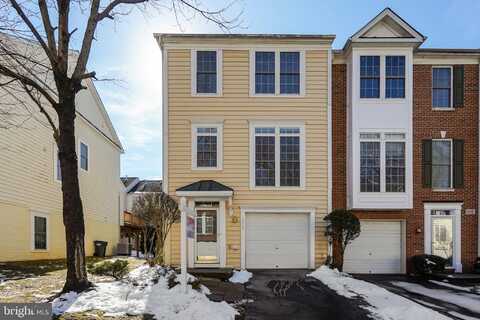 4040 FAIRFAX CENTER HUNT TRAIL, FAIRFAX, VA 22030