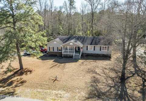 302 S Wedgewood Drive, Washington, NC 27889