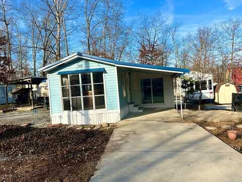 69 Apache Trl, CROSSVILLE, TN 38572