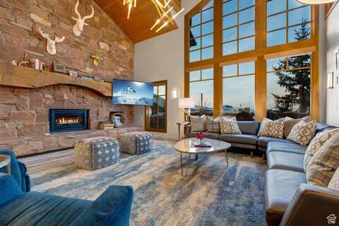 8200 ROYAL E, Deer Valley, UT 84060