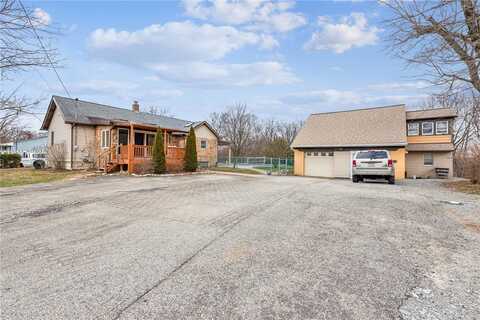 221 Woodside, Irwin, PA 15642