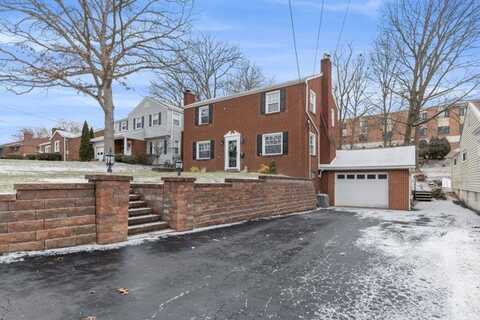 347 Mount Vernon Dr, Ellwood City, PA 16117