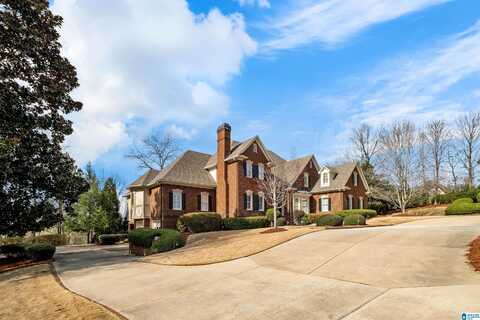 7008 FOUNDERS DRIVE, VESTAVIA HILLS, AL 35242