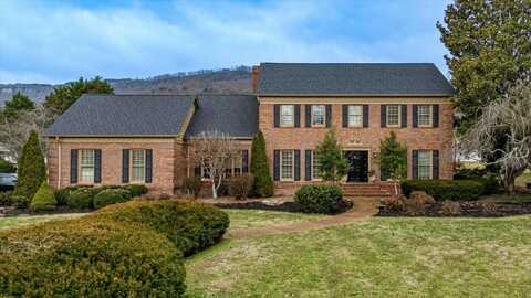 807 Dennis Avenue, Jasper, TN 37347