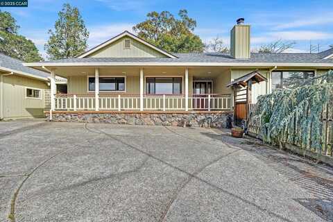 2224 Oak Knoll Rd, Novato, CA 94947