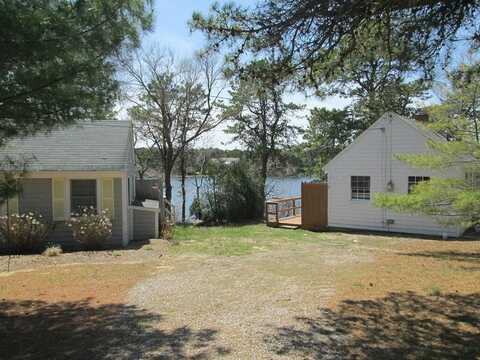 43 Pond Street unit: 1, West Dennis, MA 02670