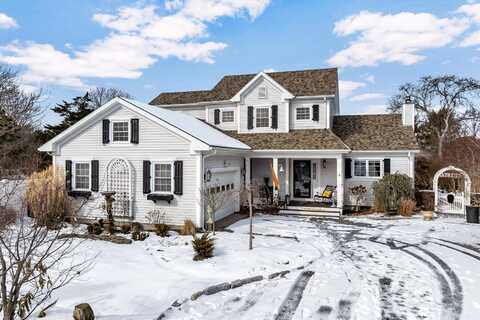 13 Old Colony Way, Provincetown, MA 02657