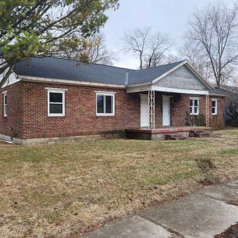 733 W Oakland Avenue, Washington Court House, OH 43160