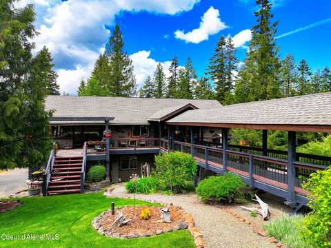 110 Shamrock Ln, Saint Maries, ID 83861