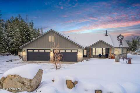 8689 S Hana Dr, Harrison, ID 83833