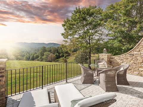 4546 Pine Log Road, Brasstown, NC 28902