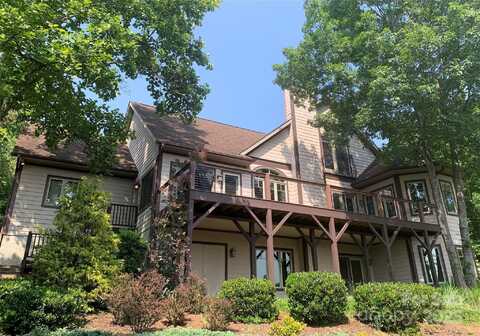 142 Twin Courts Drive, Weaverville, NC 28787