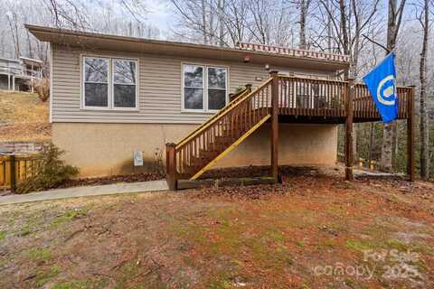 10 Finlay Ridge Road, Hendersonville, NC 28739