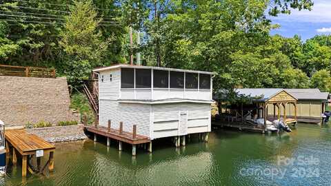 2100 Memorial Highway, Lake Lure, NC 28746