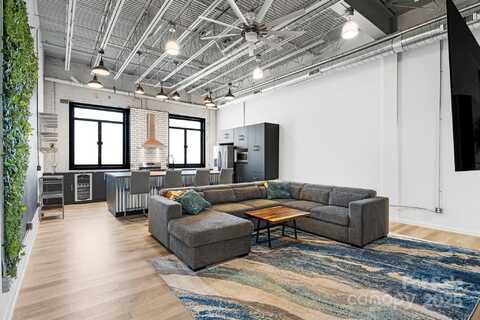 215 S Jefferson Avenue unit: 107, West Jefferson, NC 28694