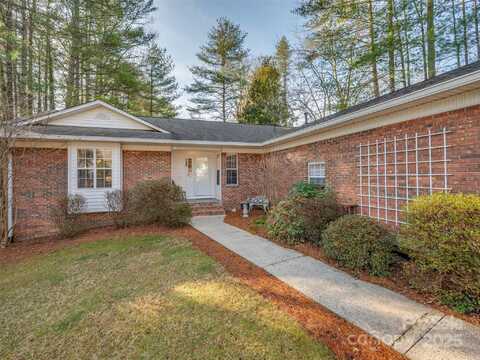 3 Pebble Beach Court, Etowah, NC 28729