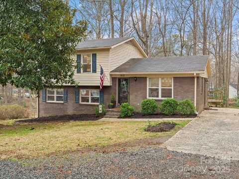 613 Lynn Street, Waxhaw, NC 28173