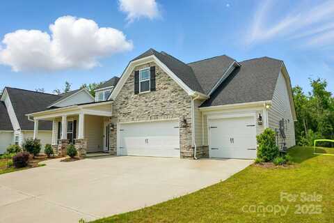 6858 Hunts Mesa Drive, Fort Mill, SC 29707