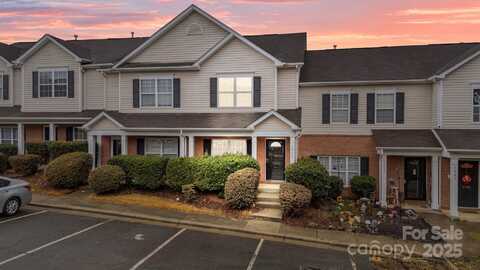 3553 Calpella Court, Charlotte, NC 28262