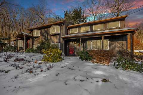 125 Mountain Road, Cheshire, CT 06410