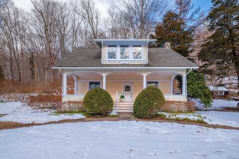 42 West Main Street, Chester, CT 06412