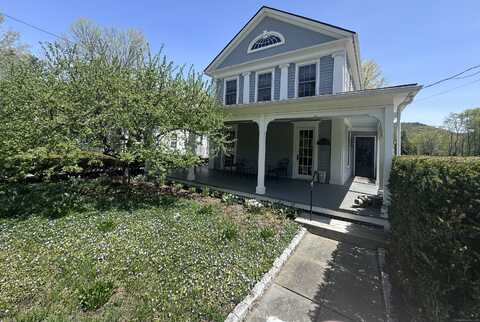 4 Main Street, Salisbury, CT 06068