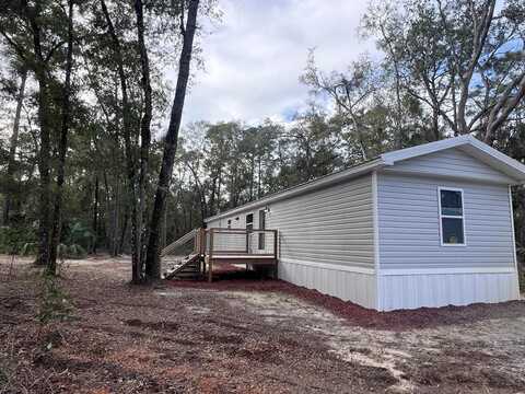 6950 83rd St, Trenton, FL 32693