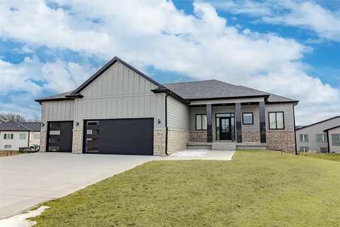 2801 NE Cherry Court, Grimes, IA 50111