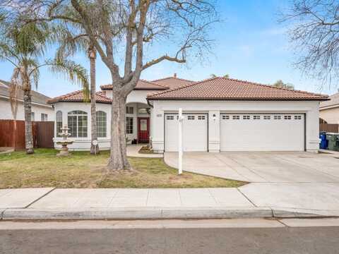 2278 Preuss Avenue S, Fresno, CA 93727