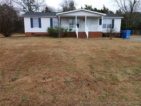 1701 O'Bannon Drive, Raeford, NC 28376