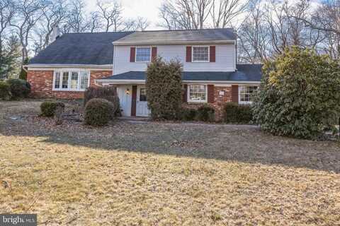 1633 S CRESCENT BOULEVARD, YARDLEY, PA 19067