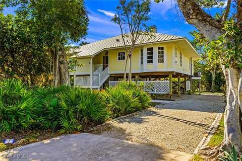 551 Sea Oats Drive, Sanibel, FL 33957