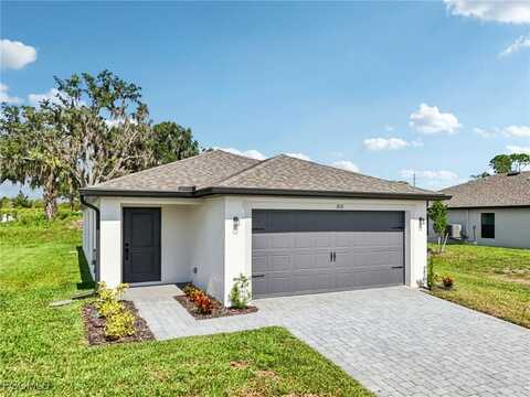 816 Gen D Macarthur Avenue, Labelle, FL 33935