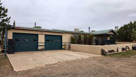 39 La Miga Canyon Road, Estancia, NM 87016