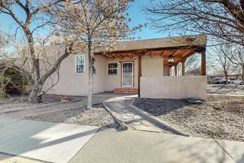 4601 CREST Avenue SE, Albuquerque, NM 87108