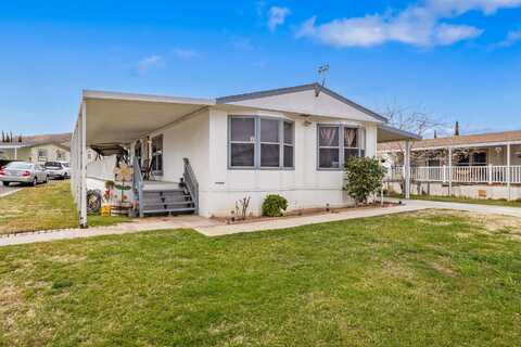 5200 Entrar Drive, Palmdale, CA 93551