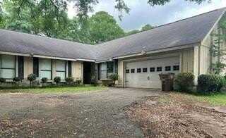 1820 Timberly Road E, Mobile, AL 36609