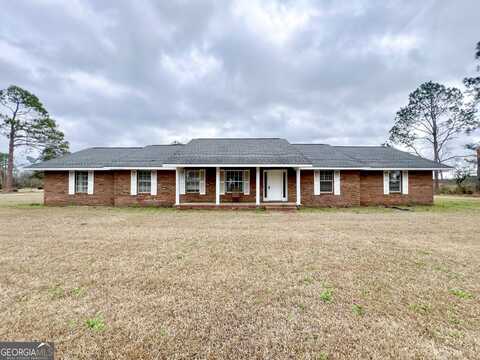 2115 Blackshear, Baxley, GA 31513