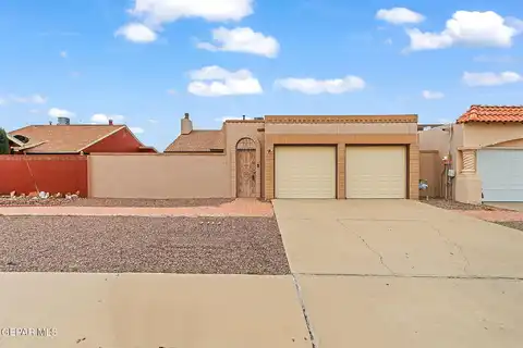 1915 BAY CITY Place, El Paso, TX 79936