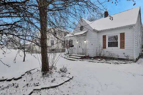 1915 Ray Street, Lansing, MI 48910